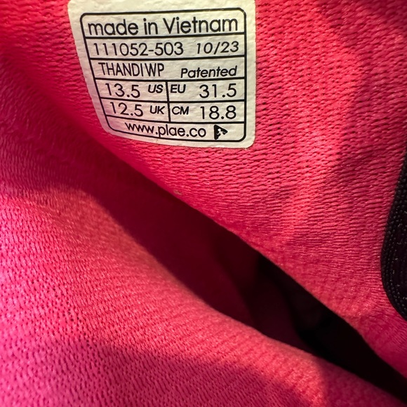 NIB Girls Plae Waterproof Thandi Boots - Picture 3 of 3